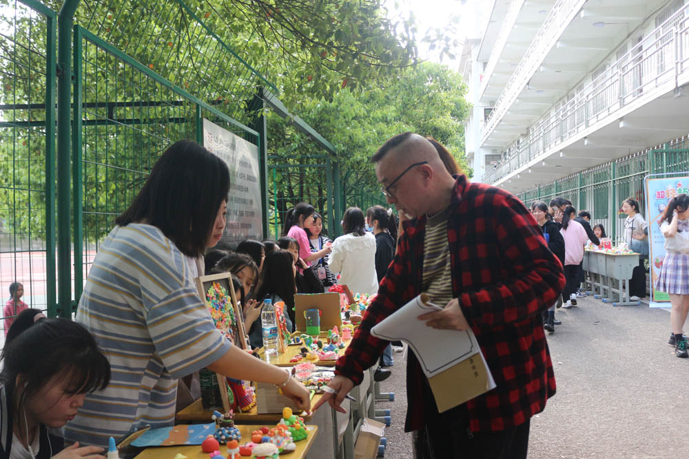 “黏土輕輕，手工相惜”——衡陽幼高專耒陽學院成功舉辦超輕黏土手工作品教學成果展